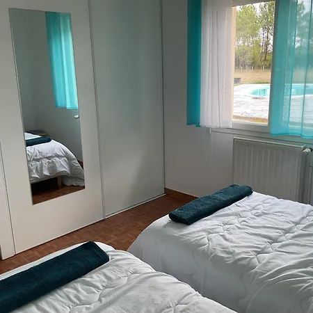Pour Deux Avec Vue Sur La Piscine